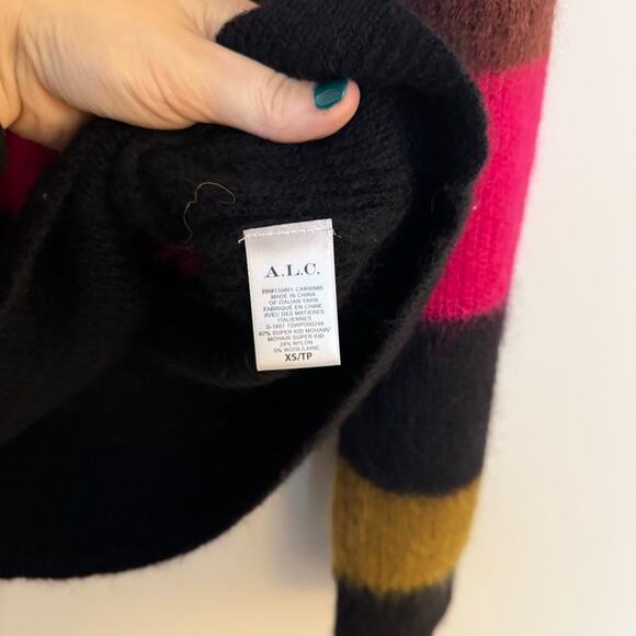 A.L.C. Waverly Sweater in Black Magenta Size XS - Picture 4 of 4